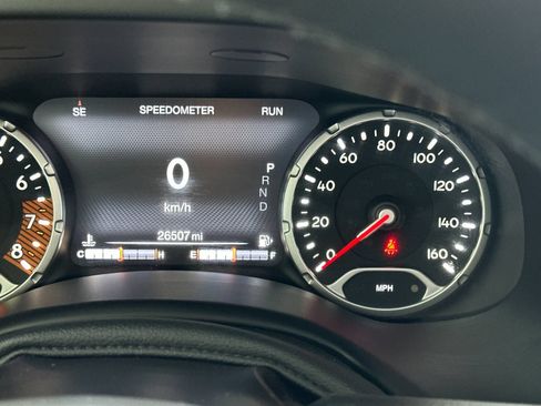 Used 2022 Jeep Renegade Latitude AWD/4WD image 23