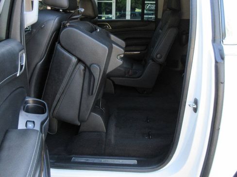 Used 2016 GMC Yukon XL Denali w/ Open Road Package RWD image 17