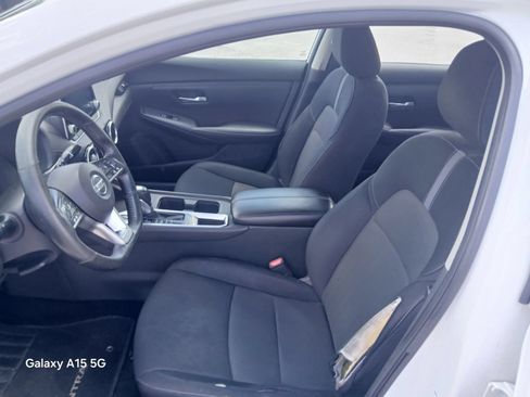 Used 2021 Nissan Sentra SV FWD image 9