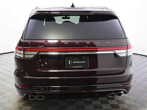 Used 2023 Lincoln Aviator Black Label w/ Jet Package image 5