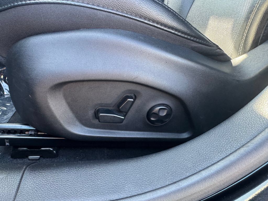 Used 2021 Jeep Compass Latitude AWD/4WD image 19