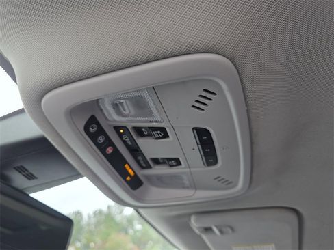 Used 2020 Chevrolet Traverse Premier w/ Redline Edition image 51