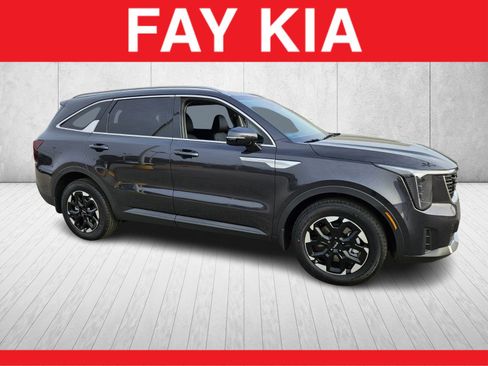 New 2026 Kia Sorento S image 1