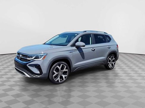 Used 2022 Volkswagen Taos SEL AWD/4WD image 4