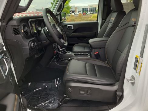 New 2025 Jeep Wrangler Unlimited Rubicon 392 image 19