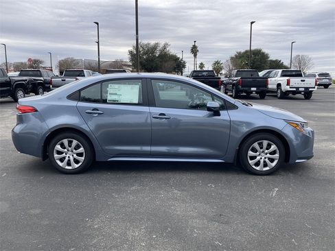 New 2026 Toyota Corolla LE image 4