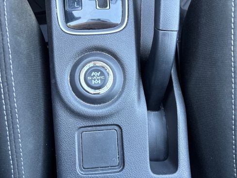 Used 2016 Mitsubishi Outlander ES image 33