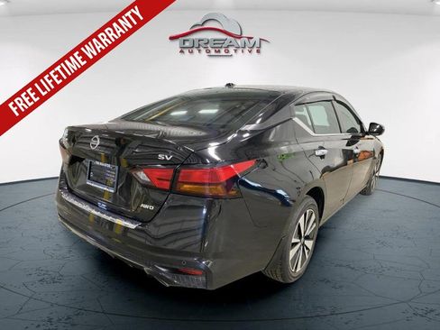 Used 2021 Nissan Altima 2.5 SV w/ SV Premium Package AWD/4WD image 19