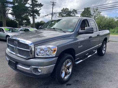 Used 2008 Dodge Ram 1500 Truck SLT w/ Trailer Tow Group AWD/4WD image 3