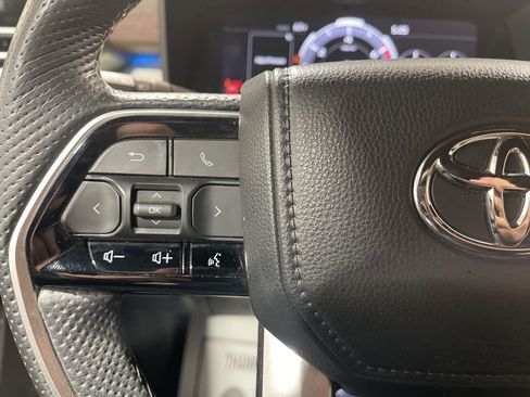 Used 2023 Toyota Sequoia Capstone image 23