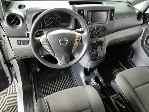 Used 2021 Nissan NV200 S FWD image 10