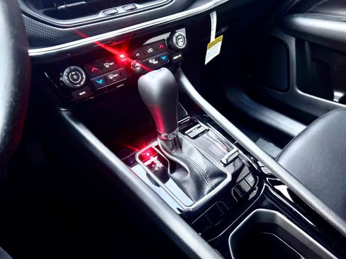 New 2026 Jeep Compass Limited image 14