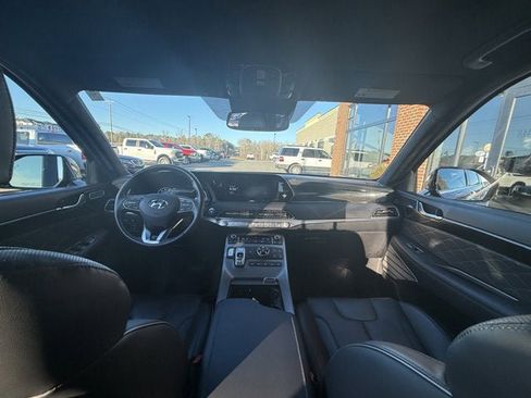 Used 2020 Hyundai Palisade Limited image 18