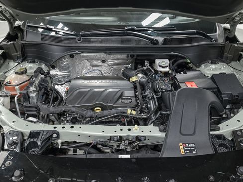 Used 2025 Chevrolet Trax ACTIV w/ Driver Confidence Package image 11