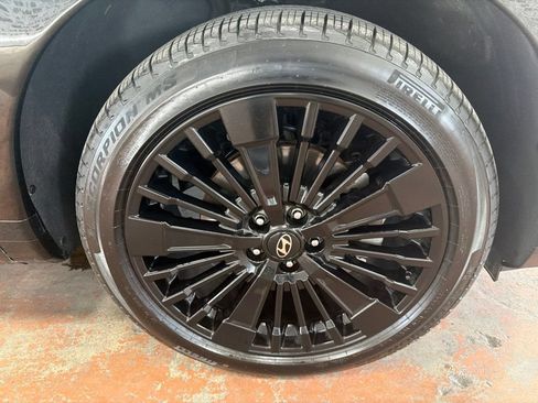 Certified 2025 Hyundai Santa Fe Calligraphy FWD image 11