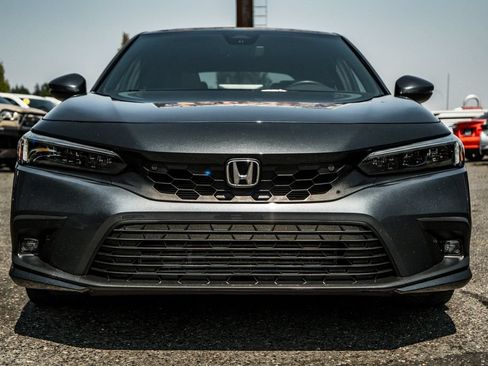 Used 2023 Honda Civic Sport Touring image 3