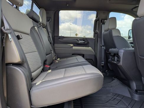 Used 2026 Chevrolet Silverado 2500 ZR2 w/ LPO, Dark Essentials Package AWD/4WD image 20