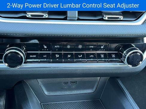 New 2026 Chevrolet Equinox LT w/ Convenience Package II image 22