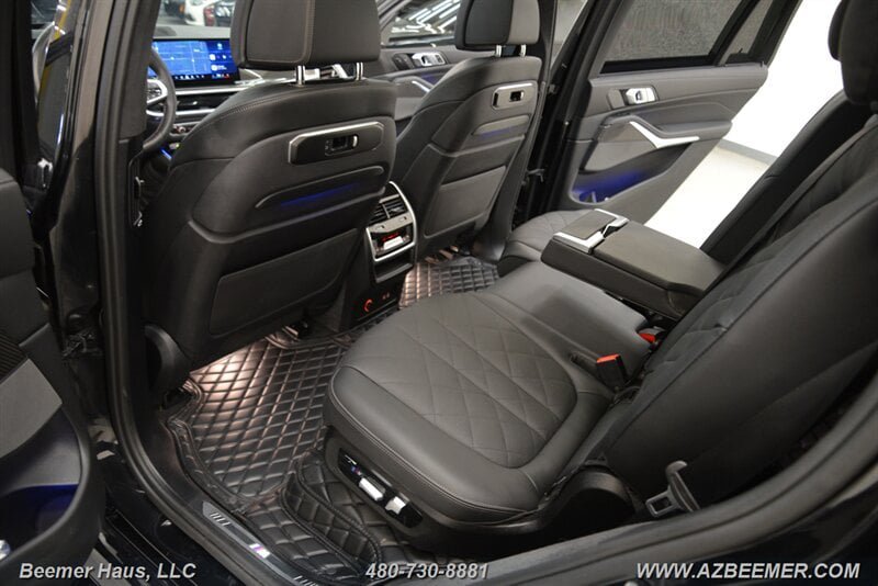 Used 2026 BMW X7 M60i AWD/4WD image 24