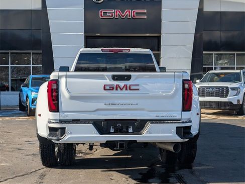New 2026 GMC Sierra 3500 Denali w/ Technology Package image 5