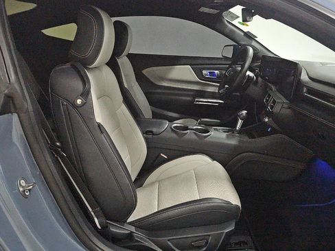 Used 2024 Ford Mustang GT Premium w/ GT Performance Package RWD image 9