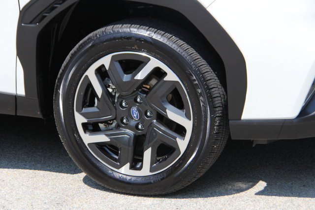 Used 2025 Subaru Forester Premium AWD/4WD image 14
