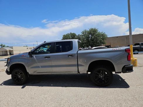 Used 2025 Chevrolet Silverado 1500 LT Trail Boss w/ Protection Package AWD/4WD image 5
