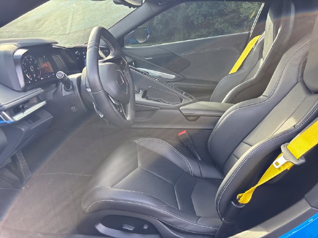 Used 2024 Chevrolet Corvette Stingray Convertible w/ Z51 Performance Package RWD image 5