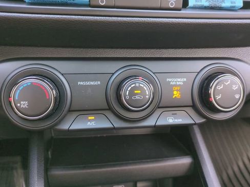 Used 2023 Kia Forte LXS w/ LXS Technology Package image 25