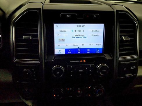 Used 2020 Ford F150 XLT w/ Equipment Group 302A Luxury AWD/4WD image 16