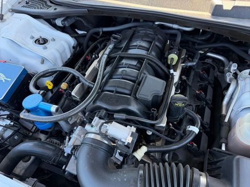 Used 2022 Dodge Challenger R/T RWD image 30