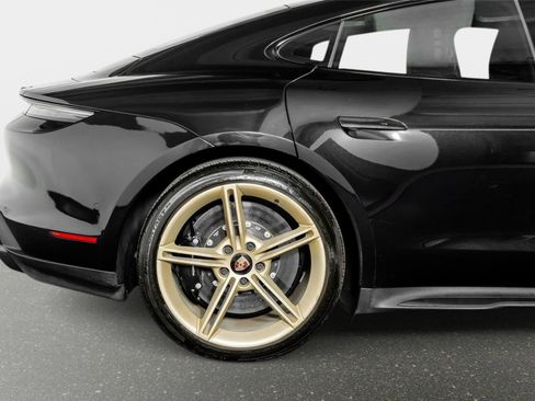 Used 2020 Porsche Taycan Turbo S w/ Premium Package image 8