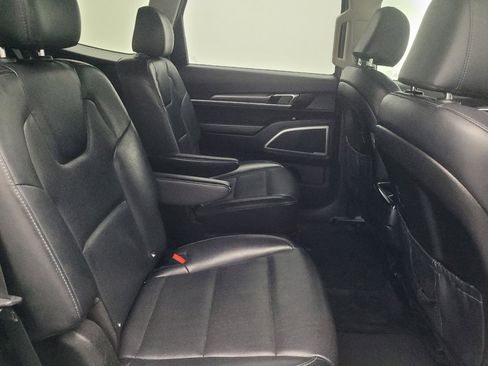 Used 2020 Kia Telluride S image 19