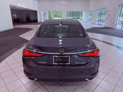 Used 2025 Lexus ES 350 w/ Premium Package FWD image 6