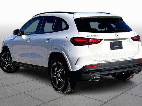 Certified 2025 Mercedes-Benz GLA 250 GLA 250 image 12