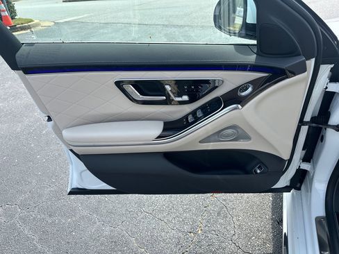 New 2026 Mercedes-Benz S 580 4MATIC Sedan image 10