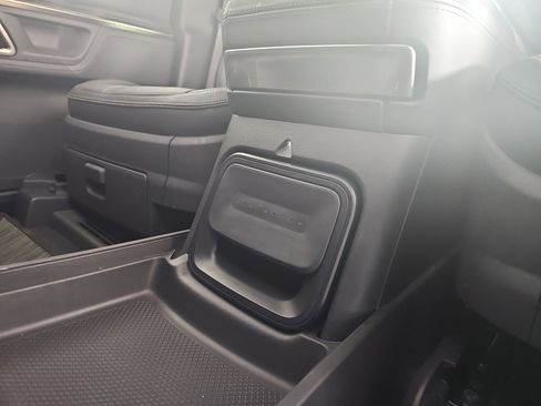 Used 2022 Rivian R1T Launch Edition image 32