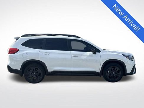 Used 2023 Subaru Ascent Onyx Edition AWD/4WD image 8
