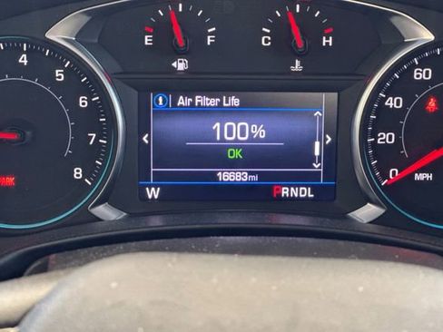 Used 2023 Chevrolet Equinox RS FWD image 38