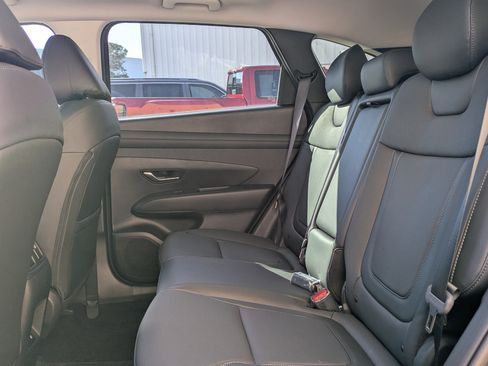 New 2025 Hyundai Tucson SEL image 15