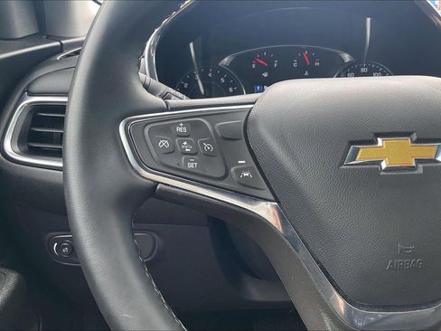 Used 2024 Chevrolet Equinox LT FWD image 19