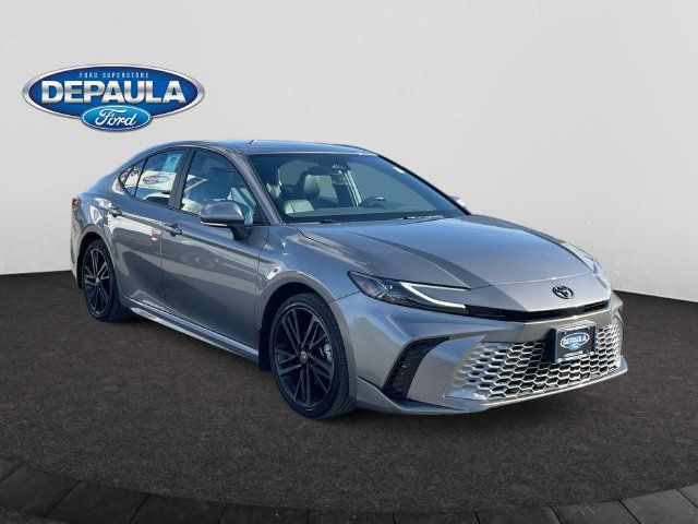 Used 2025 Toyota Camry XSE AWD/4WD image 7