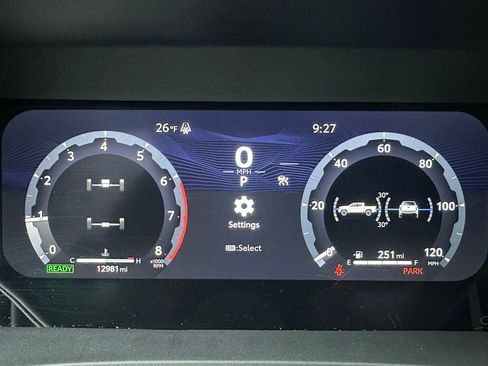 Used 2025 Toyota Tacoma TRD Off-Road image 25