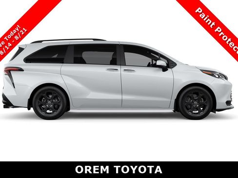 New 2026 Toyota Sienna XLE Woodland Edition AWD/4WD image 12