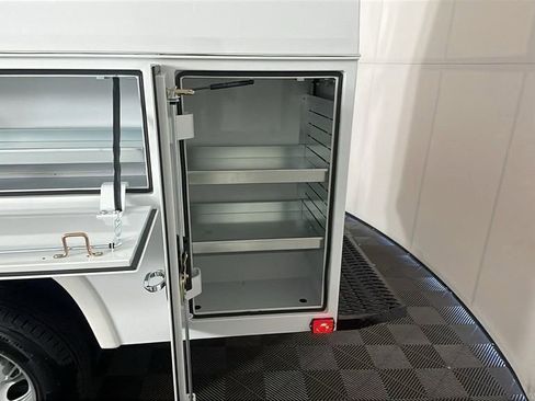 New 2025 Chevrolet Express 3500 w/ Power Convenience Package image 14