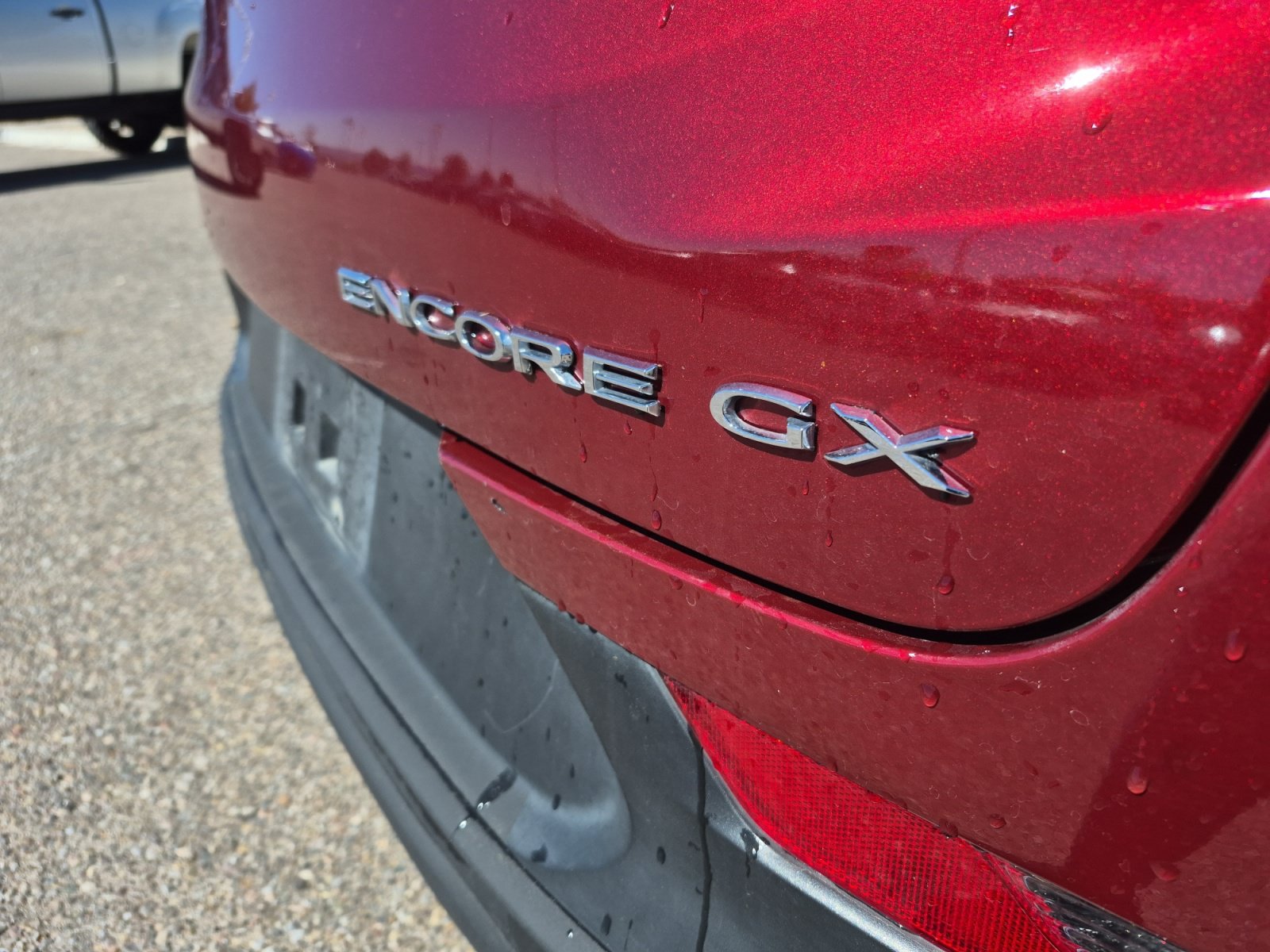 Used 2022 Buick Encore GX Preferred w/ Cold Weather Comfort Package AWD/4WD image 22