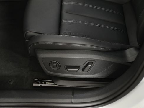 New 2026 Audi A6 Premium Plus AWD/4WD image 24