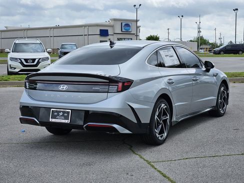 New 2026 Hyundai Sonata SEL FWD image 7