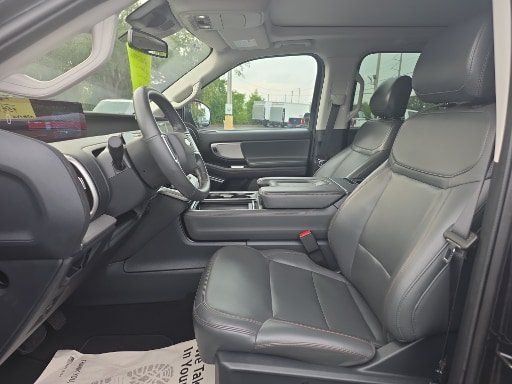 Certified 2025 Ford Expedition Active RWD image 10