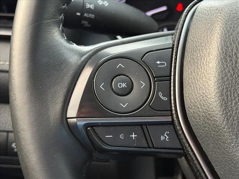 Used 2023 Toyota Camry SE FWD image 23